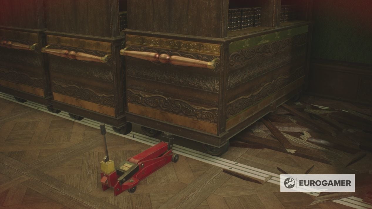 Resident Evil 2 Bejeweled Box, USB Dongle Key, STARS Badge and